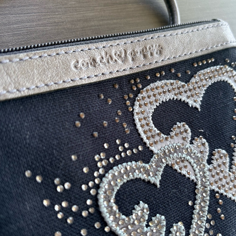 Coach Poppy Crystal Heart Wristlet (Blue/Silver) Limited Edition - Picture 7 of 11